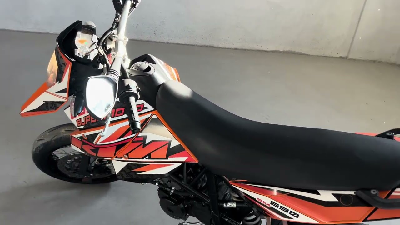 KTM 690 SM SUPERMOTO 2009