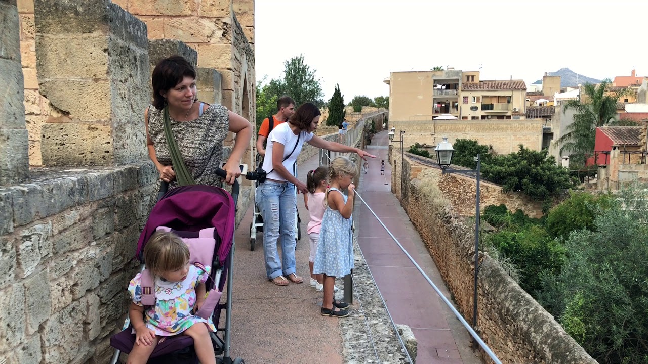 Alcúdia Majorca Walking Tour (Mallorca Alcudia Old Town)