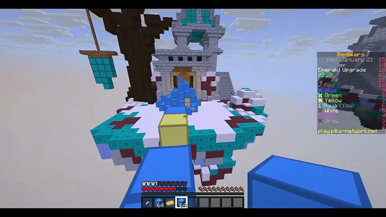 Hi guys I am playing Minecraft and bed wars I am join banana smp and IP description
