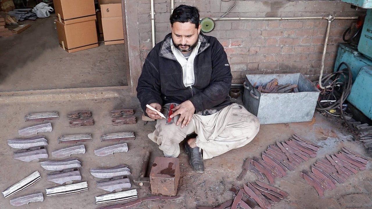 Amazing Skills of Making a Beautiful Knife from Carbon Steel