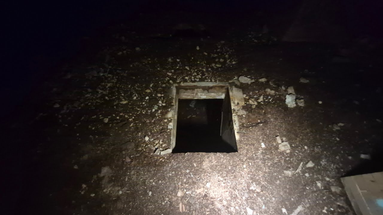 URBEX HILL is live! Demonic Backrooms!
