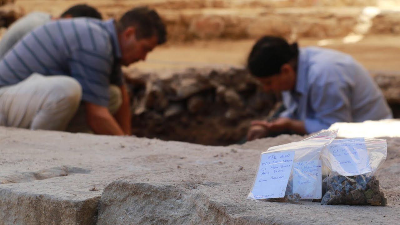 Balatlar Yapı Topluluğu kazısında tarih fışkırıyor