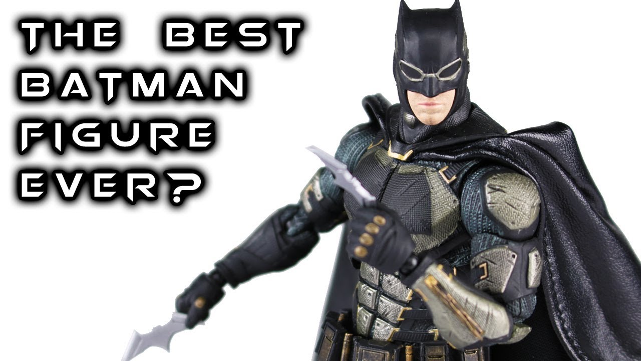 MAFEX BATMAN Tactical Suit Justice League Action Figure Review