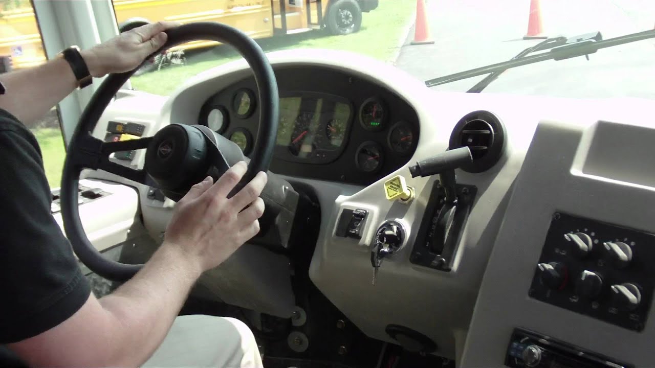 Start Up and Move - All New Lion Bus 360