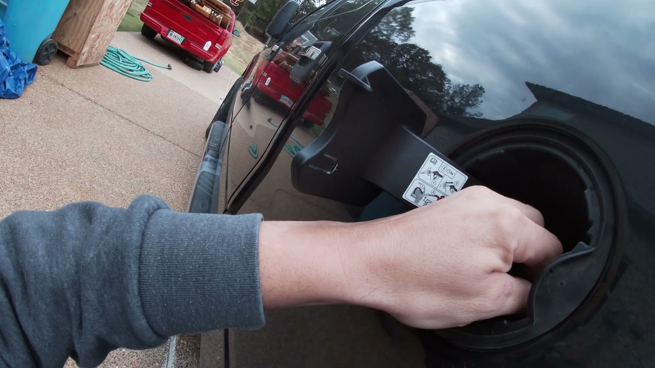 2011 F 150 Gas Door won't close, Fixed in 10 minutes.