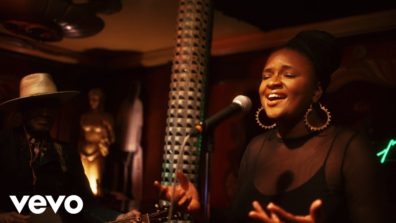 Lizz Wright - Sweet Feeling (Official)
