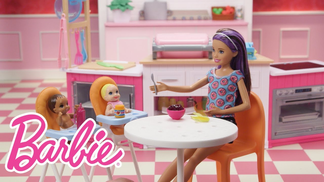 @Barbie | Cooking up Fun with Skipper™ Babysitters Inc.