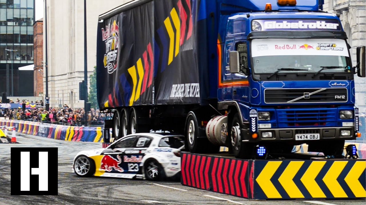 Mad Mike invites us to Redbull Drift Shifters UK! Pinball for Racecars!