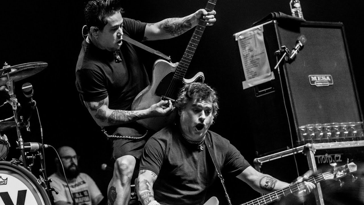 NOFX • 