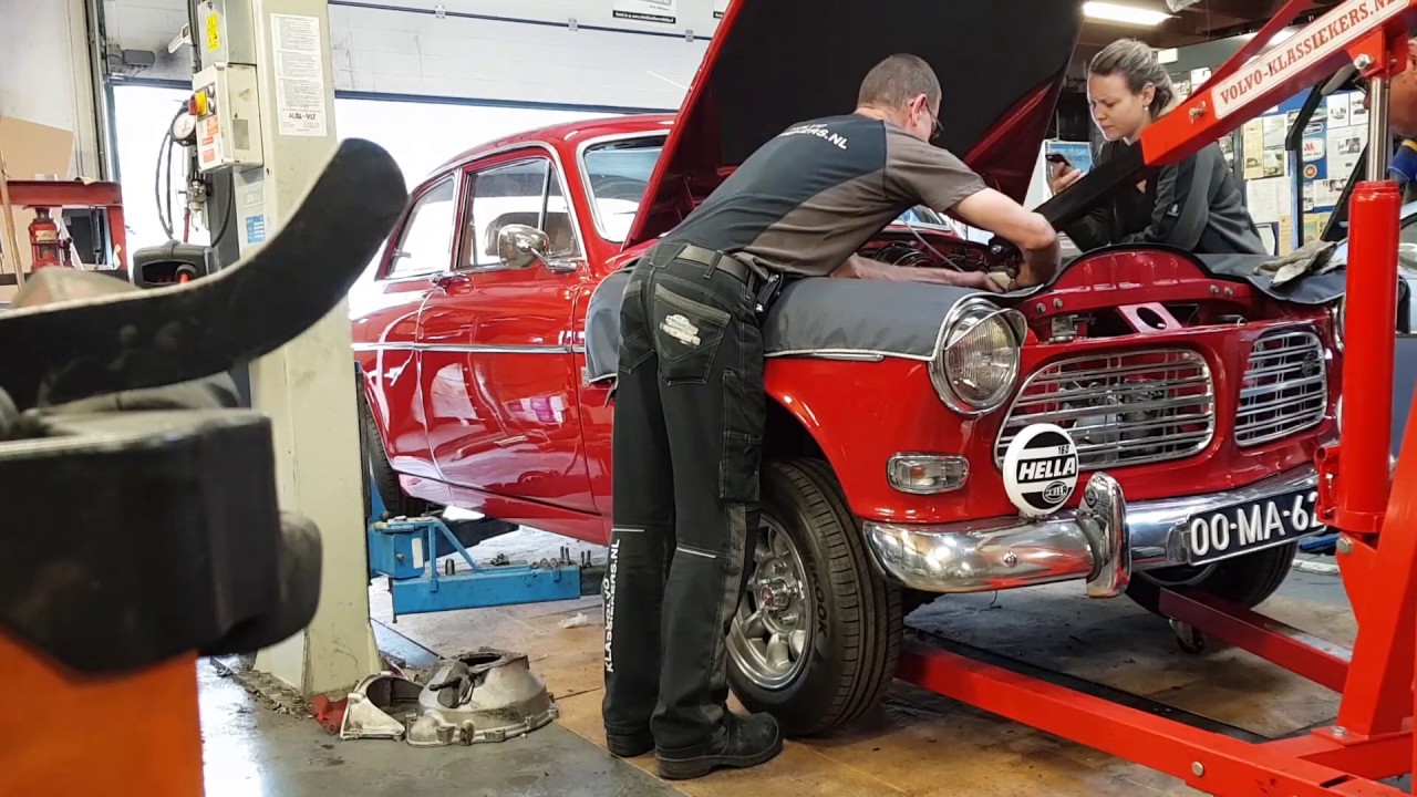 Motorwissel van B20 naar B22 | Volvo Amazon | Volvo Klassiekers