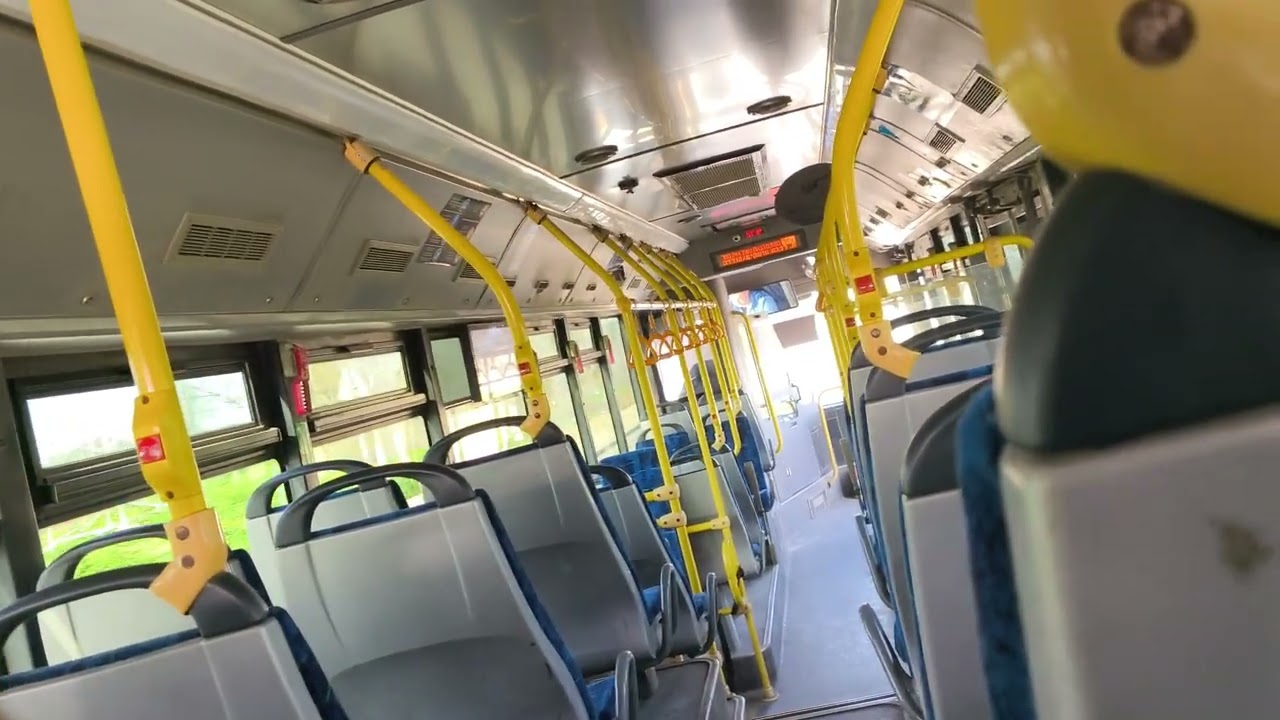 Golden dragon 4346434 DB route 1 in ofakim (Voith Slow idle)