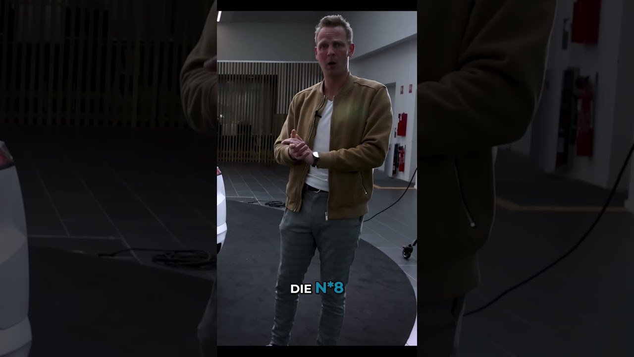De nieuwe DS N°4 - Franse luxe in een compact formaat - AutoRAI TV