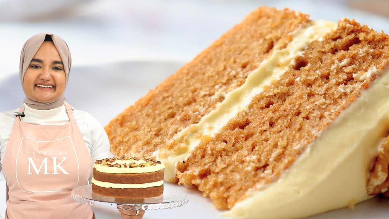 Your house will smell INCREDIBLE after making this SPICE CAKE recipe