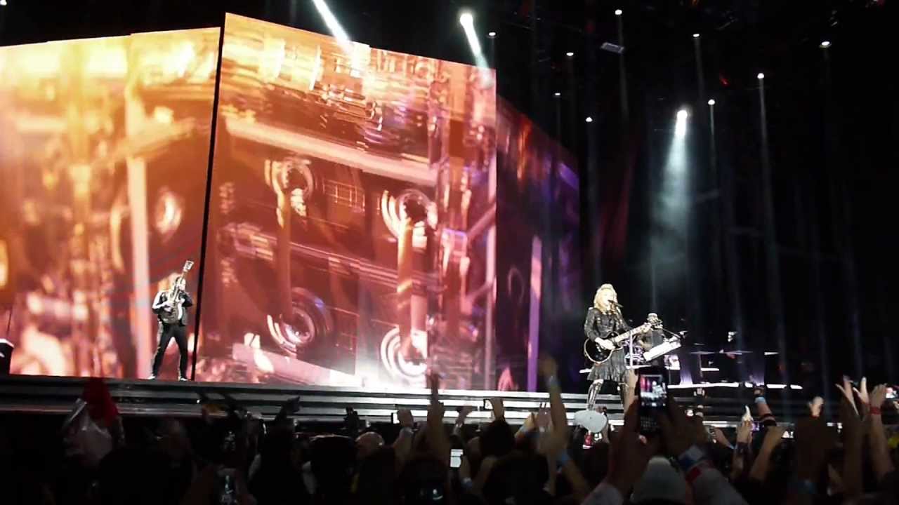 Madonna Medellin - Colombia Express Yourself - Give Me All Your Luvin' 28 Nov 2012 Full HD MDNA