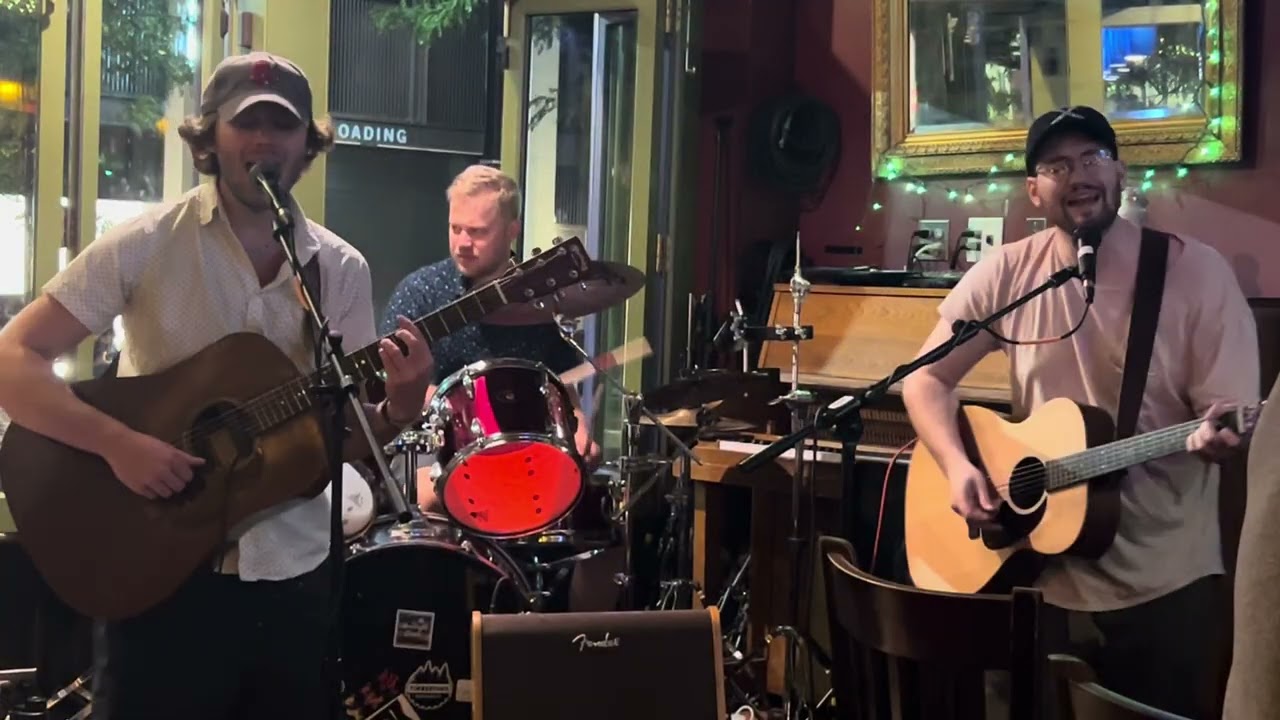 Moonlight Saints - When My Train Pulls In By Gary Clark Jr. (Live Acoustic Cover)