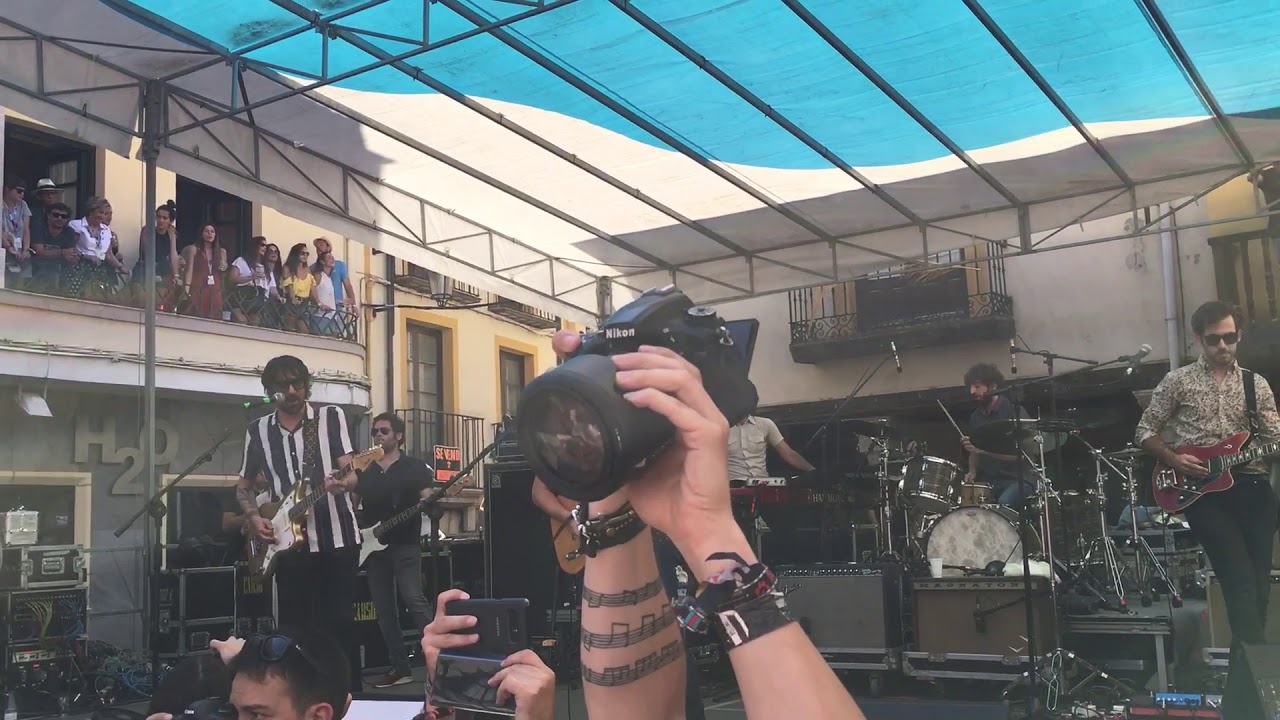 LORI MEYERS “El tiempo pasará” - Plaza del Trigo, Sonorama Ribera (11/08/18)