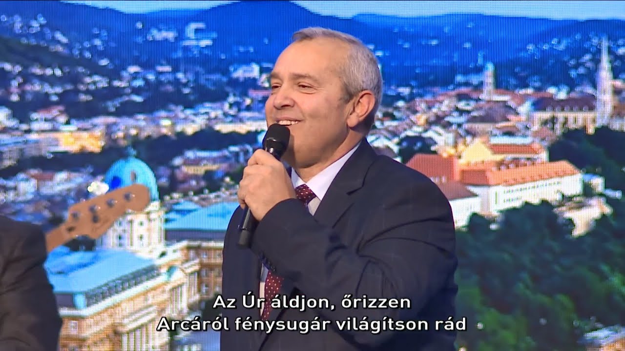 Az Úr áldjon őrizzen arcáról fénysugár (Az az áldás)