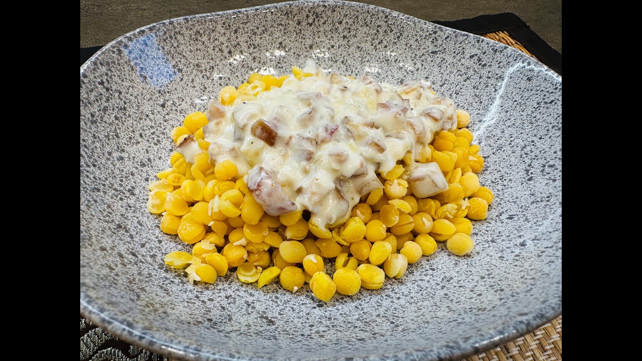 Žirniai su virtų ir rūkytų kiaulių ausų padažu🫛🐷🫛