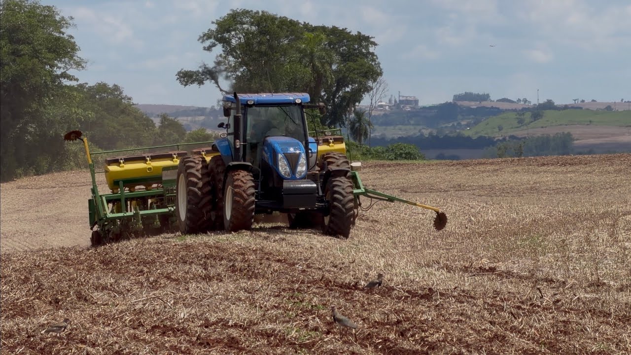 FAST PACED CORN PLANTING! 🌽 Starting the 2026 Season at Bob’s Ranch