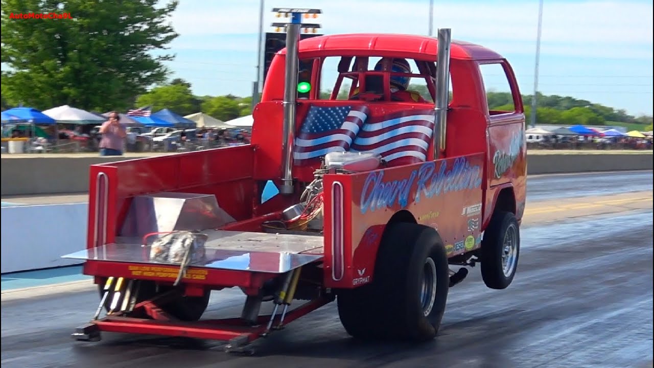 High-Flying Wheelstanders Chevy Rebellion vs  Red VolksWagen