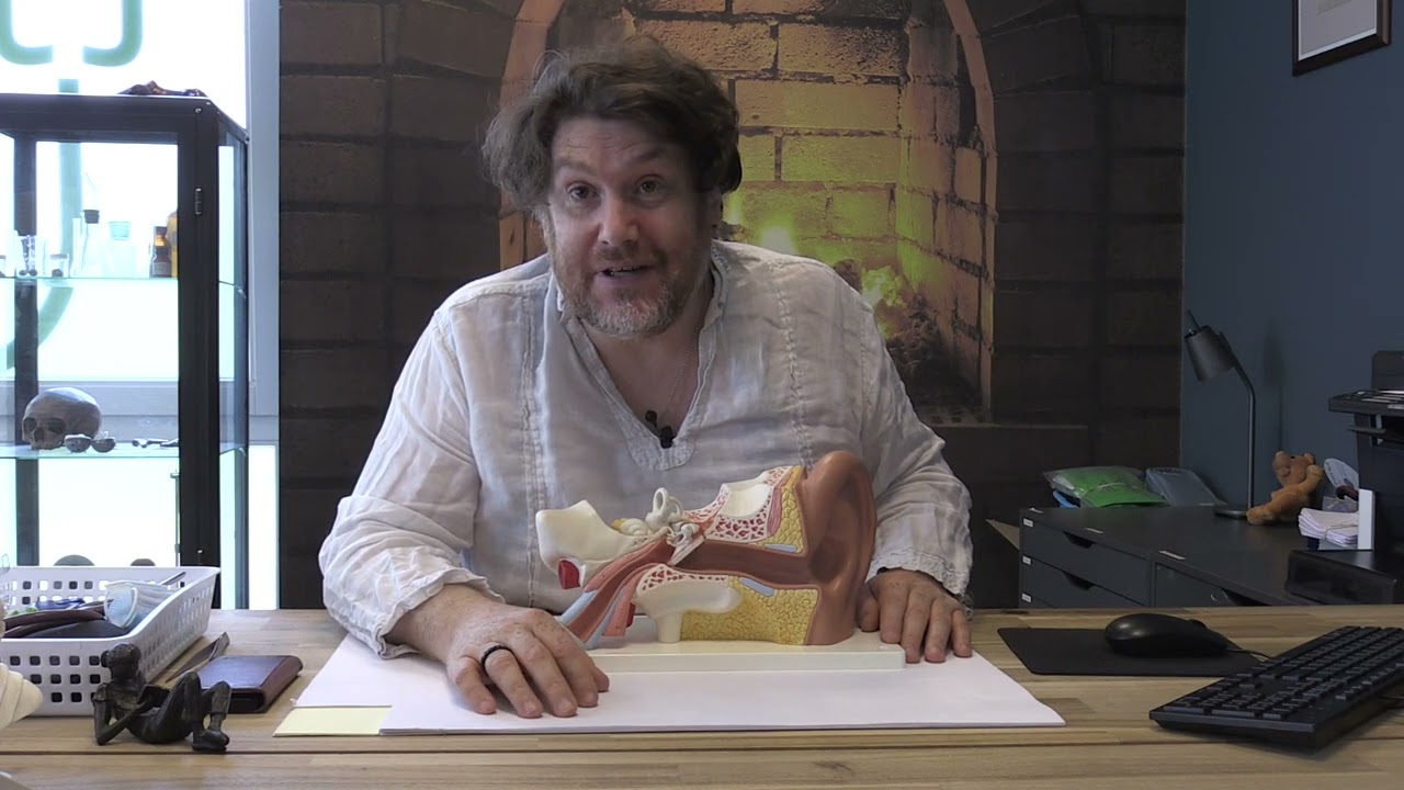 Joost mag het weten | oren uitspuiten