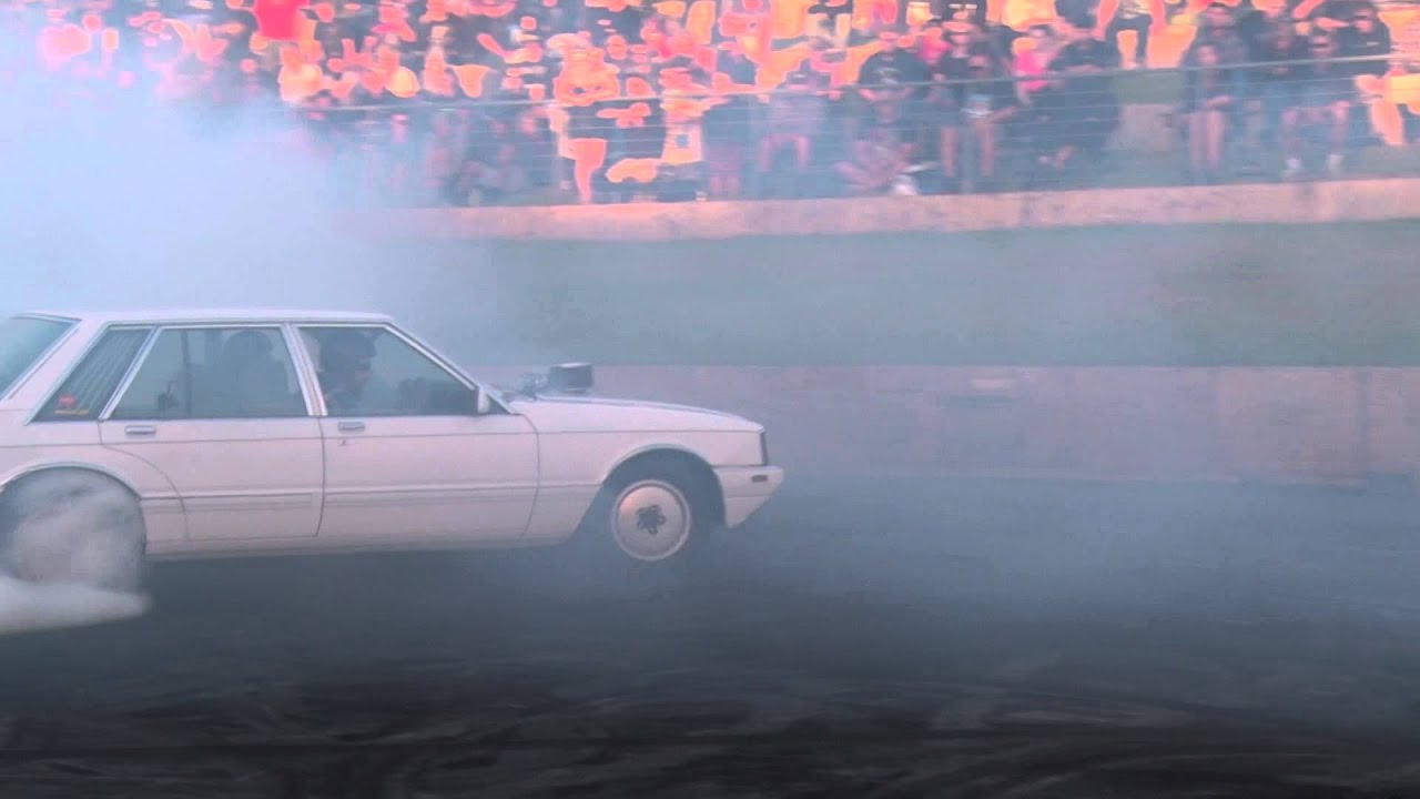 Badass Burnouts 2014 - TUFF FE