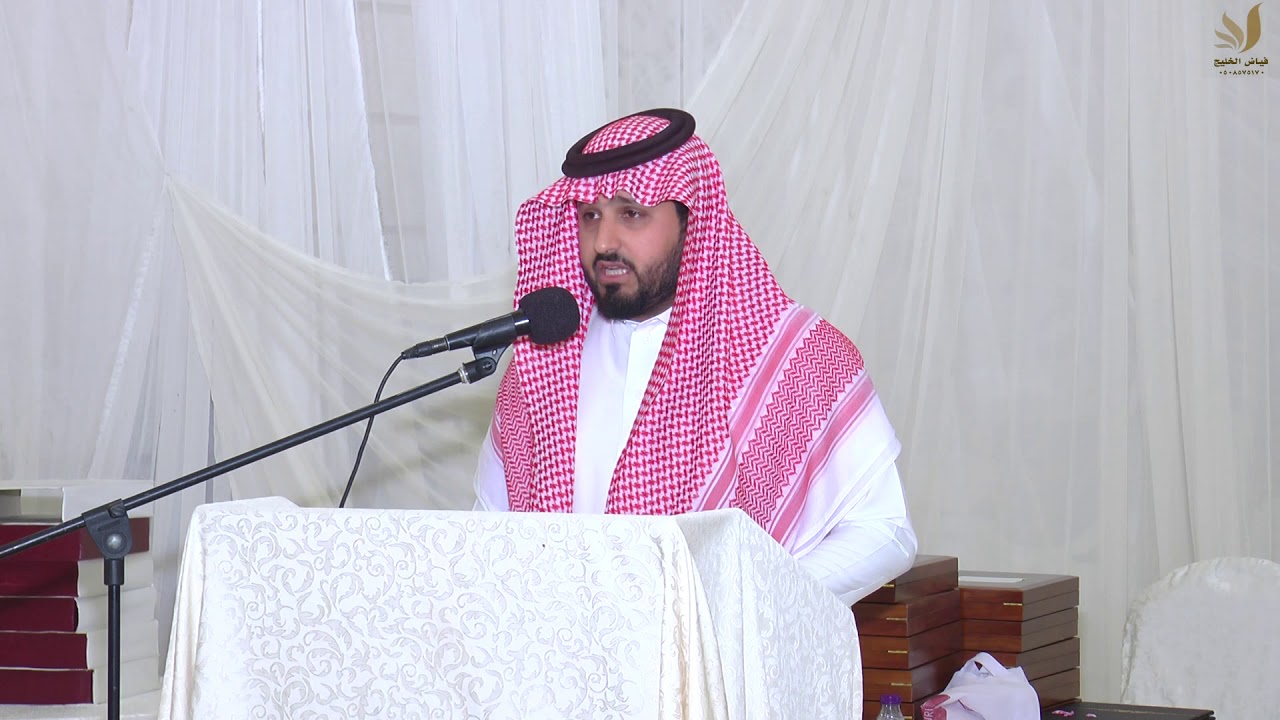 قائد مدرسة الإمام نافع الابتدائية لتحفيظ القرآن الكريم  يُكرم منسوبي المدرسة