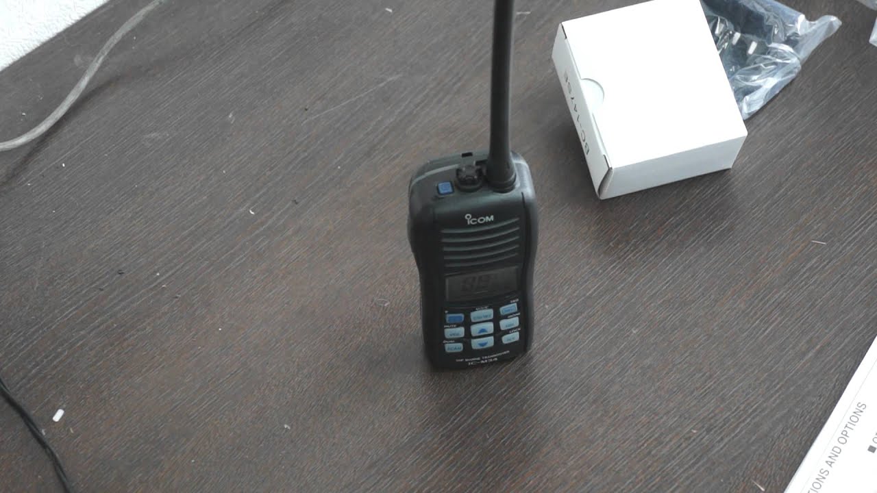 Icom M 34