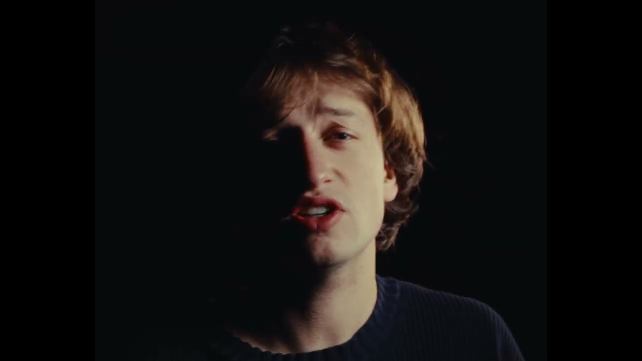 ÈVE - BALIVERNES (CLIP OFFICIEL)