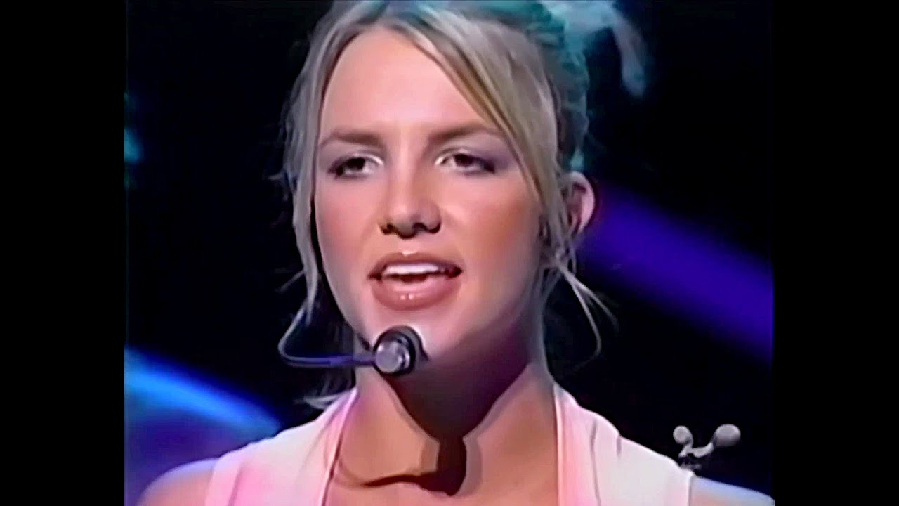 Britney Spears - Oops!... I Did It Again Showcase @ Tokyo, Japan (2000 Vibe Special) [VHS 4K]