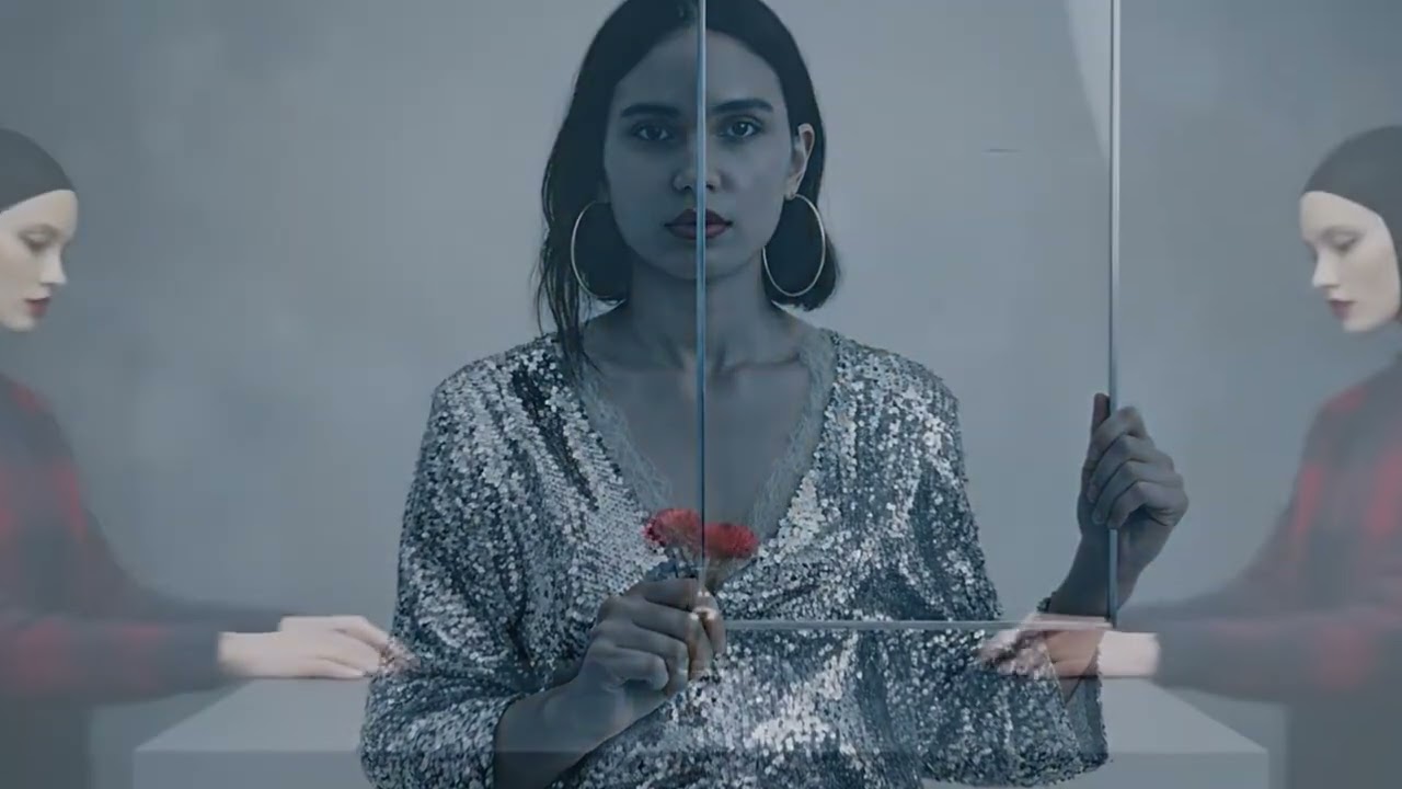 The First Surreal Motion Film About Identity and Echo | 4K #GoldenAIÆon #ModernArtFilm #SurrealDance