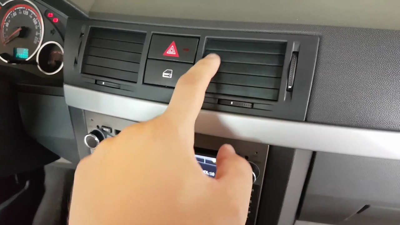 .: Meriva Com Difusores de Ar da Gringa Européia! Brasileiro Só Recebe o Pior em Carros/Acabamentos