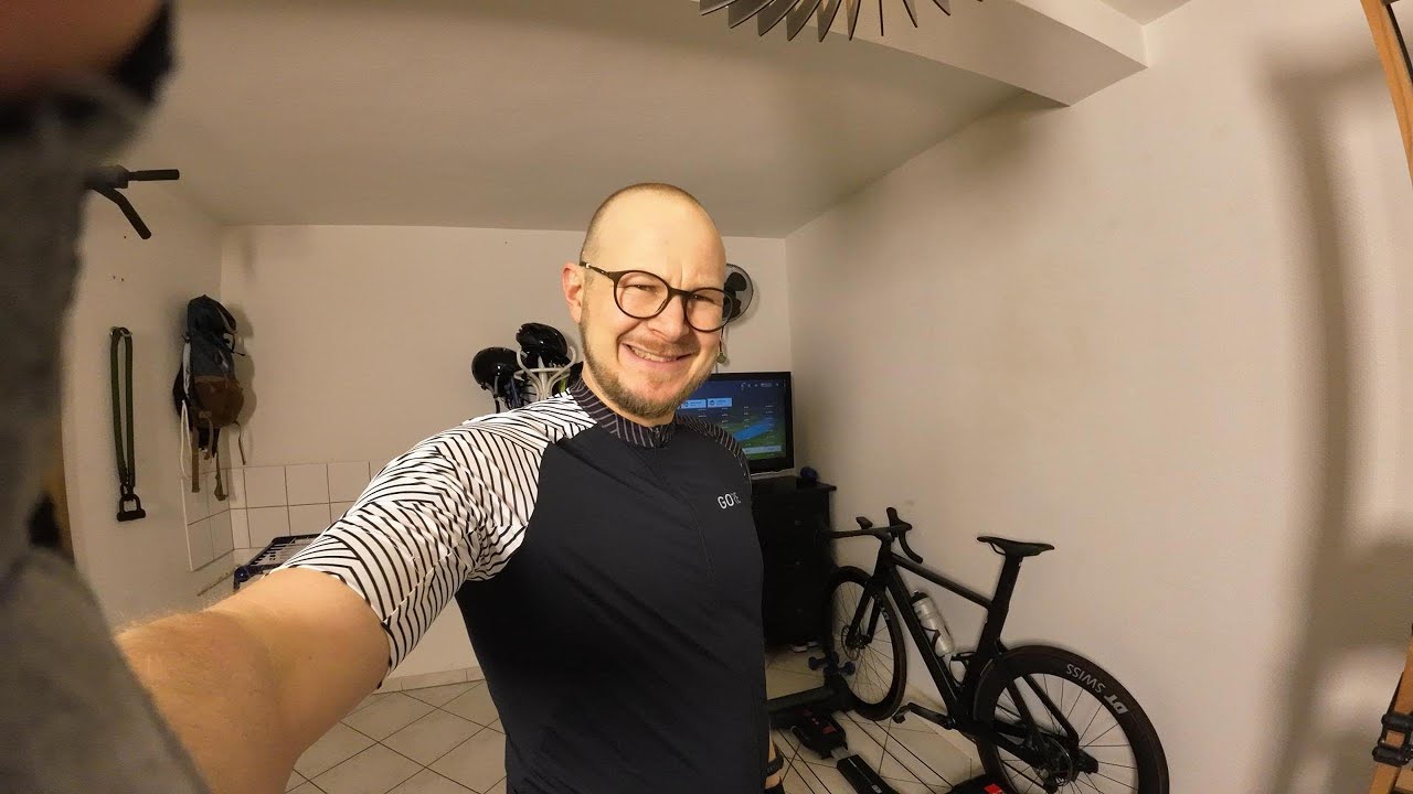 Zwift mit  freier Rolle Elite Nero + Technische Probleme an Rad und Kamera