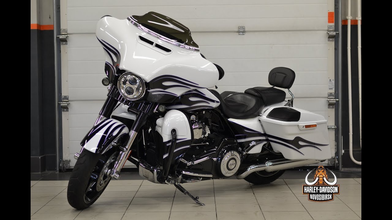 CVO Street Glide 2015 (Twin-Cam 110)