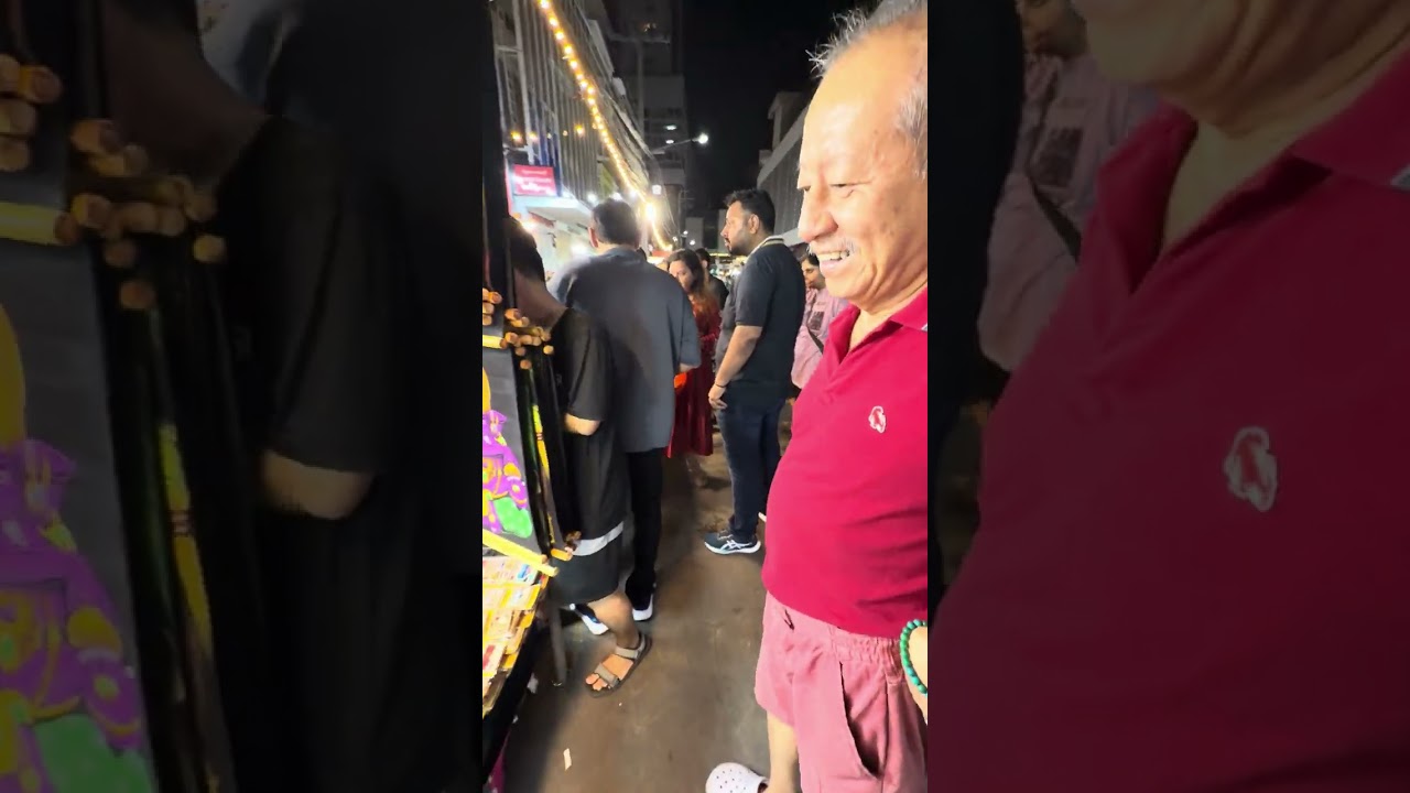 Yeye's Night Market Experience buying belt