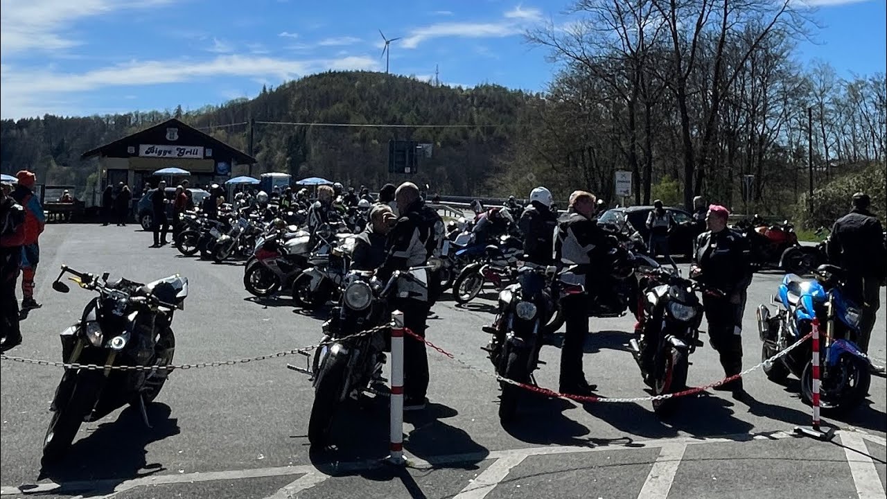 Ostersonntag 2022 Motorradtour Biggegrill Sorpesee. Gopro hat versagt bei der hinfahrt zum Biggesee