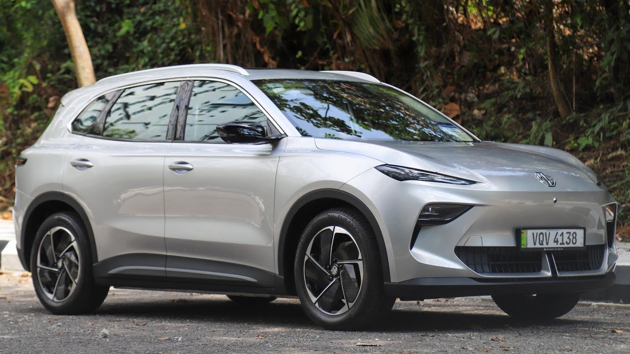 Этот китайский электрокроссовер управляется лучше, чем BMW &mdash; MG S5 EV