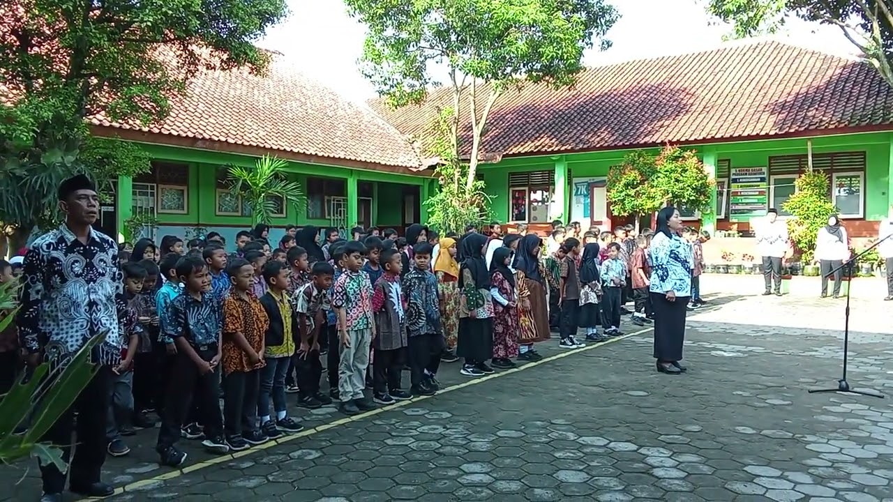 MOMEN HARI GURU SD SUSILOHARJO BOYOLALI TAHUN 2025