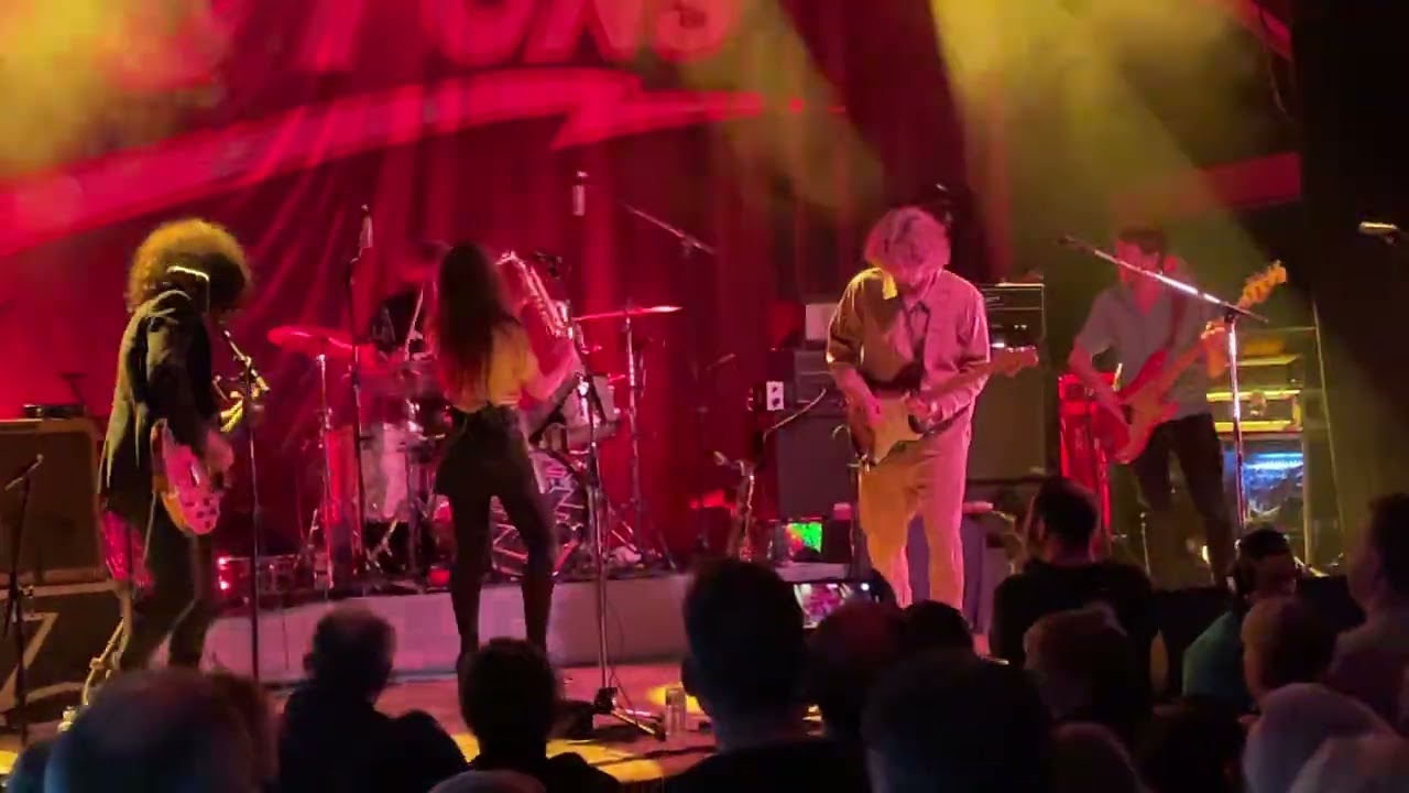 The Zutons- Zutons Fever, wulfrun Hall Wolverhampton, 11/04/2025