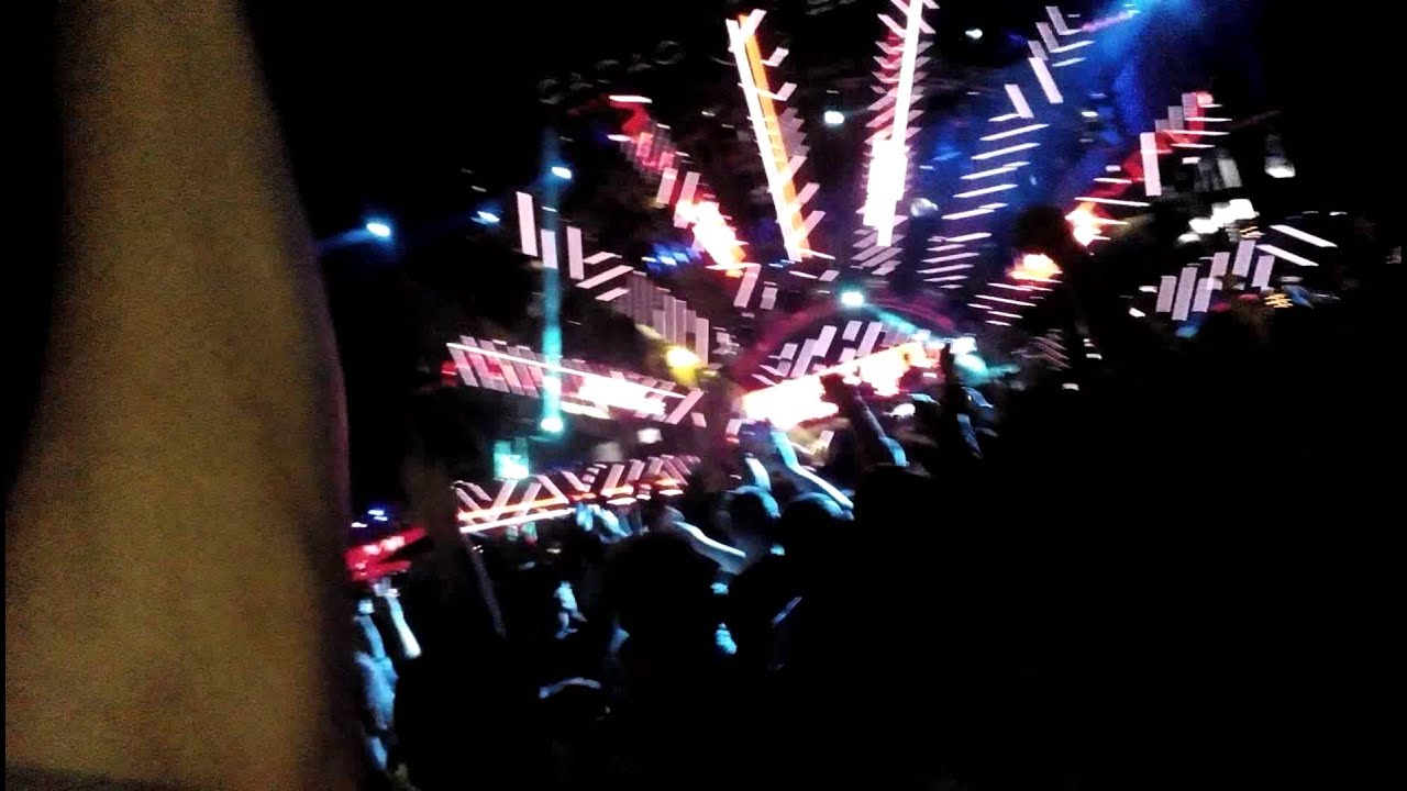 Victor Calderone Cacao Beach 22.08.2015