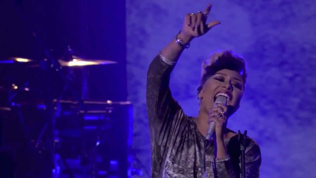 Emeli Sandé - Daddy (Live at iTunes Festival 2012)