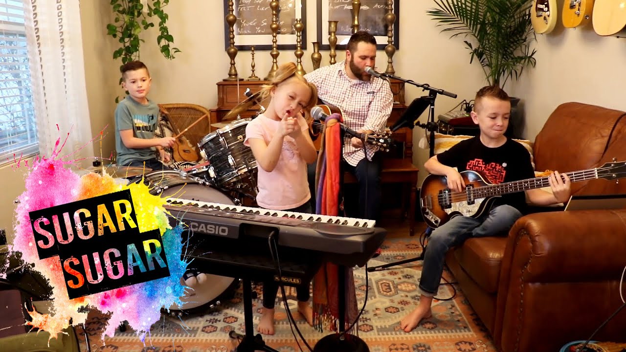 Colt Clark and the Quarantine Kids play 