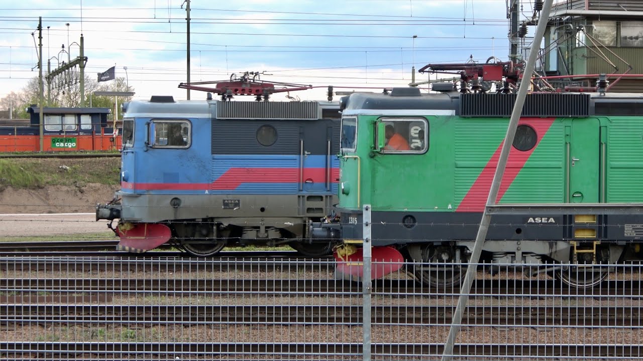 Tåg i Ramlösa, vid Helsingborgs godsbangård