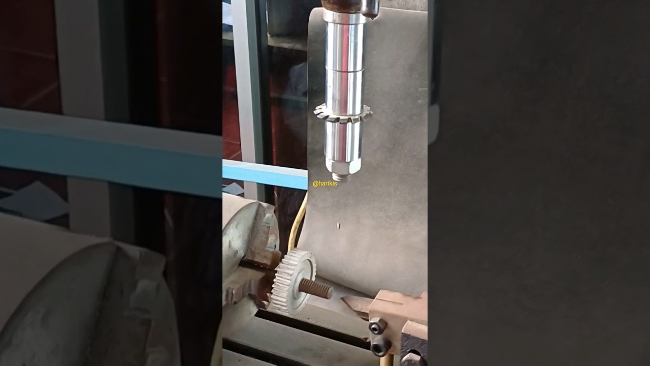pisau frais modul buat roda gigi #teknikmesin #machine #millingmachine #shorts
