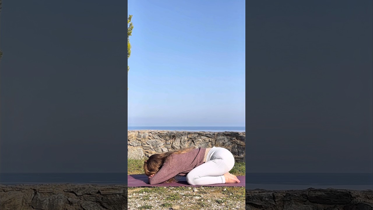 Relaxing Child&rsquo;s Pose