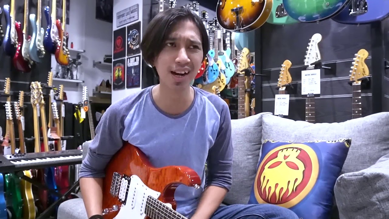 Yamaha Pacifica 212 VFM and VQM Full Review and sound Check!