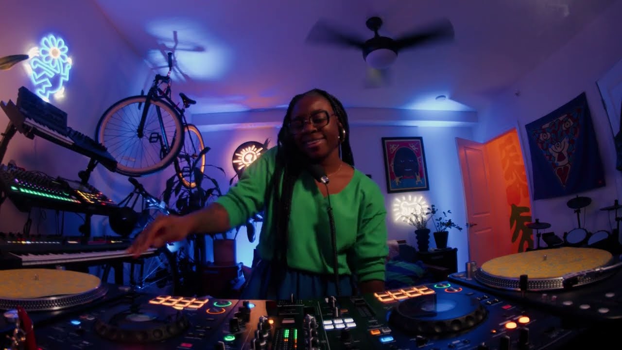 A HOUSE MUSIC SET: It&rsquo;s DEEP & SOULFUL