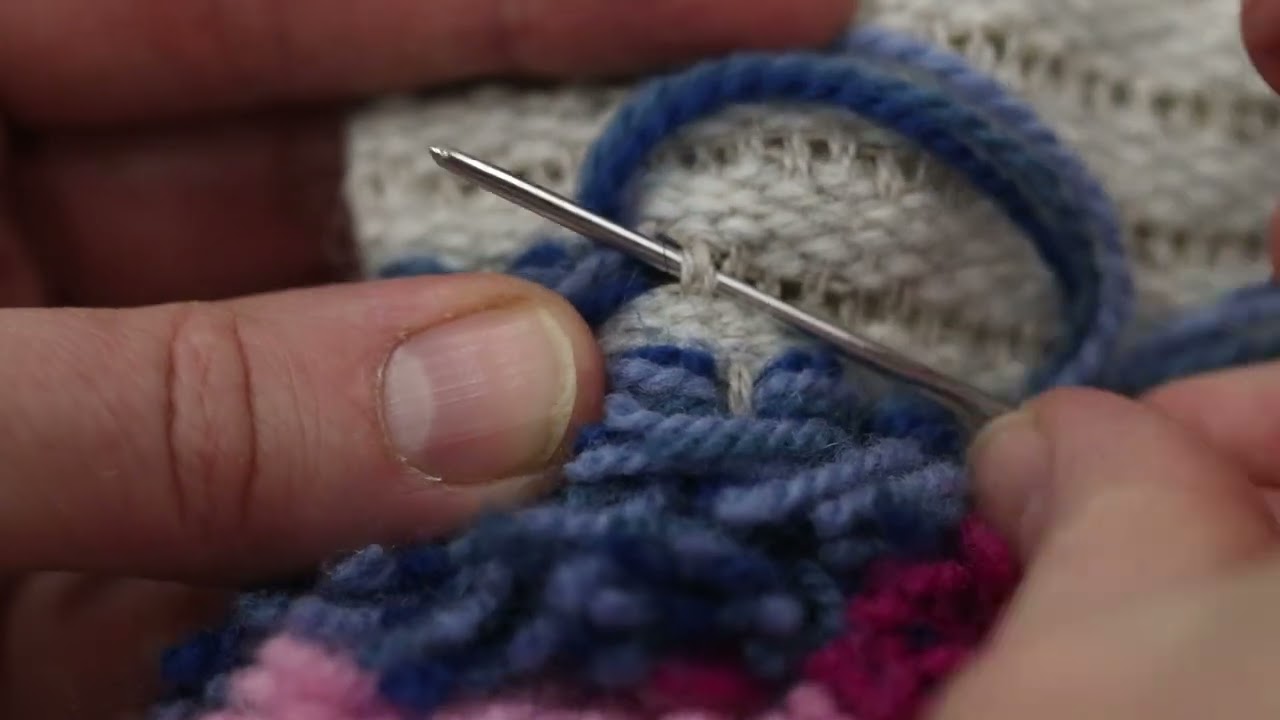 Miten teen ryijysolmun(Wetterhoff)? How do I knot a rya rug?