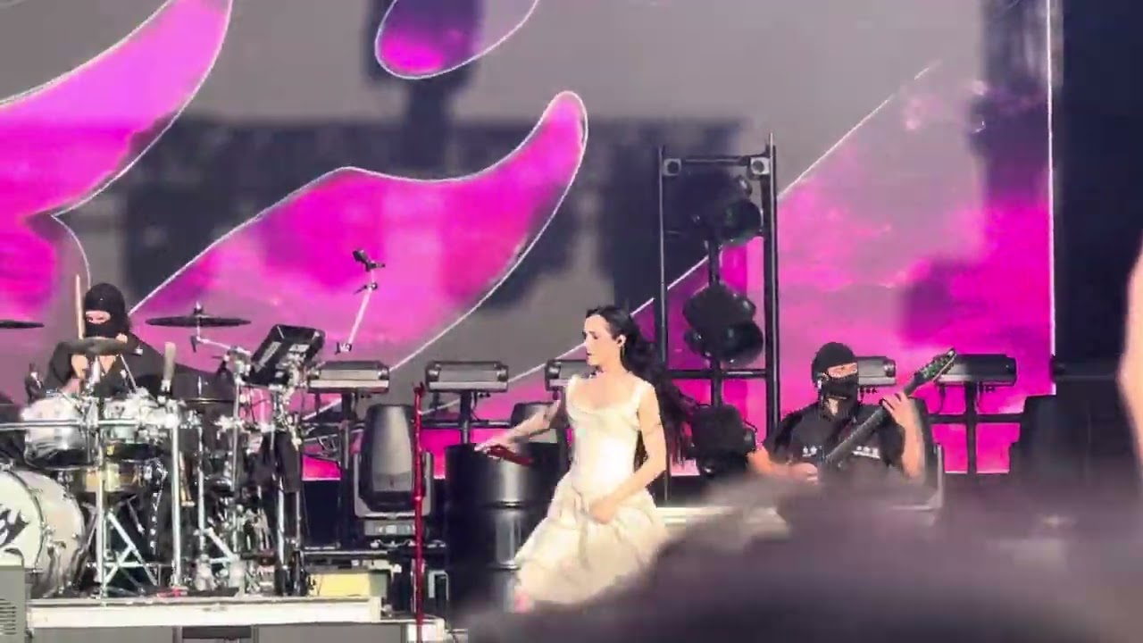 they’re all around us - Poppy - Sonic Temple (5/8/25)
