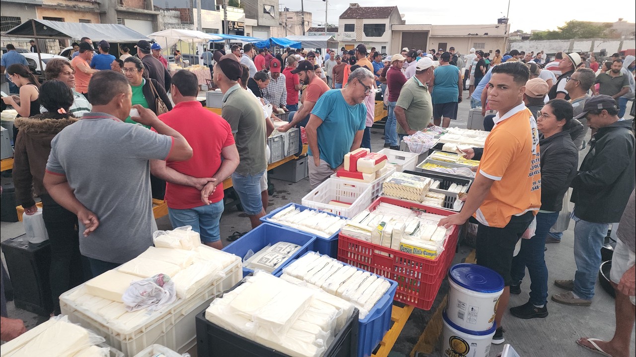 QUEIJO DELICIOSO E BARATO SÓ EM CACHOEIRINHA-PE